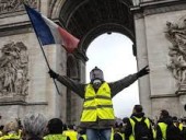 В Париже во время протеста 