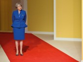 Британский премьер Мэй объявила об отставке