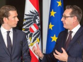 Канцлер Австрии предлагает досрочные выборы из-за скандального видео