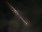 Обломки ракеты SpaceX создали поразительное световое шоу в небе