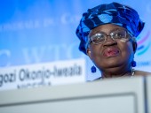 Нигерийка Оконджо-Ивеала, первая женщина-глава ВТО, официально вступила в должность