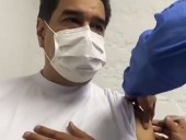 Президент Венесуэлы Мадуро вакцинировался 