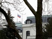 ЕС пока не планирует высылать российских дипломатов