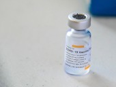 Исследование: вакцина CoronaVac показала эффективность на начальных испытаниях среди детей