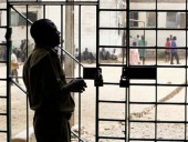 Из тюрьмы в Нигерии сбежали почти 600 заключенных