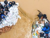 Наводнение в Китае: эвакуировано почти два миллиона человек