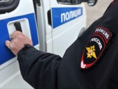 В Петербурге мужчина с молотком и ножами напал на автобус: во время задержания он умер