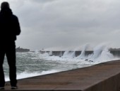 Непогода во Франции оставила без света почти 250 тысяч домохозяйств
