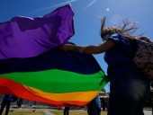 В Чили легализовали однополые браки