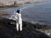 Волны от извержения вулкана вблизи Тонга вызвали разлив нефти в Перу