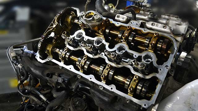 Ремонт двигателя: причины поломки и этапы ремонта